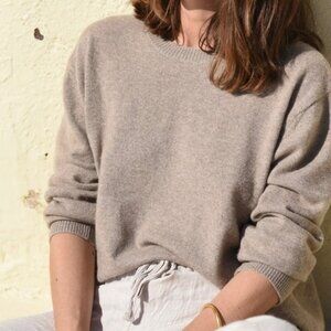Beachwood baby THE CASHMERE COVE CREW NECK // RYE